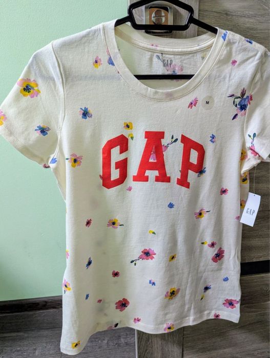 Футболка Gap жіноча