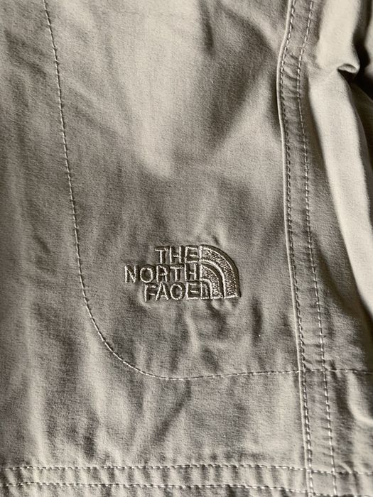 Шорти The North Face