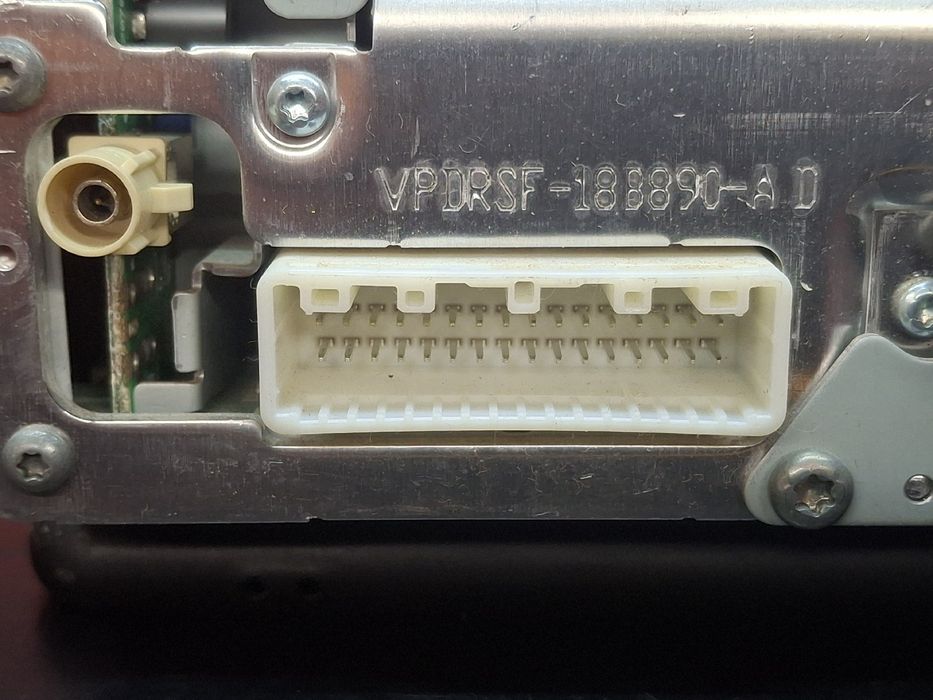 Rádio / auto-rádio RENAULT Master III (FV)