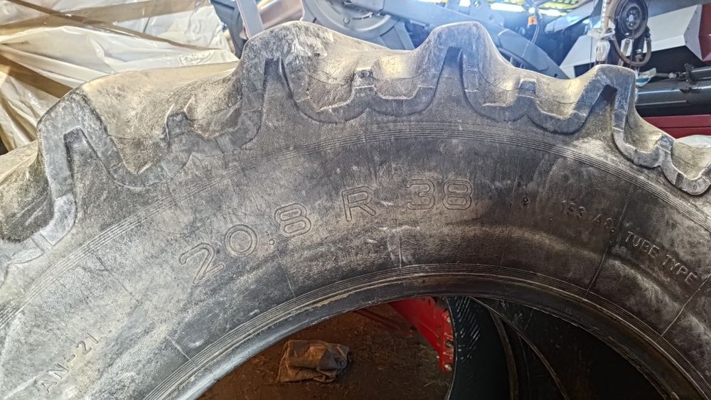 Opony 20.8 R38 2szt