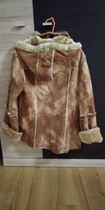 Зимова курточка,нова,р.44