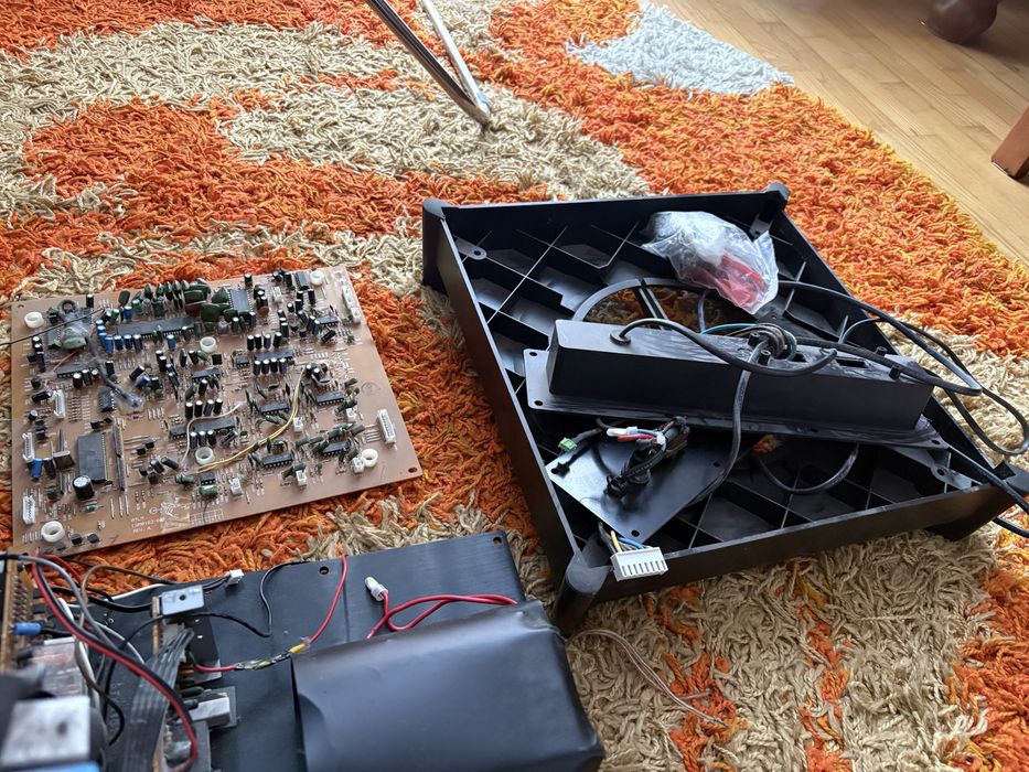 Kino domowe JBL ESC300 SimplyCinema na części