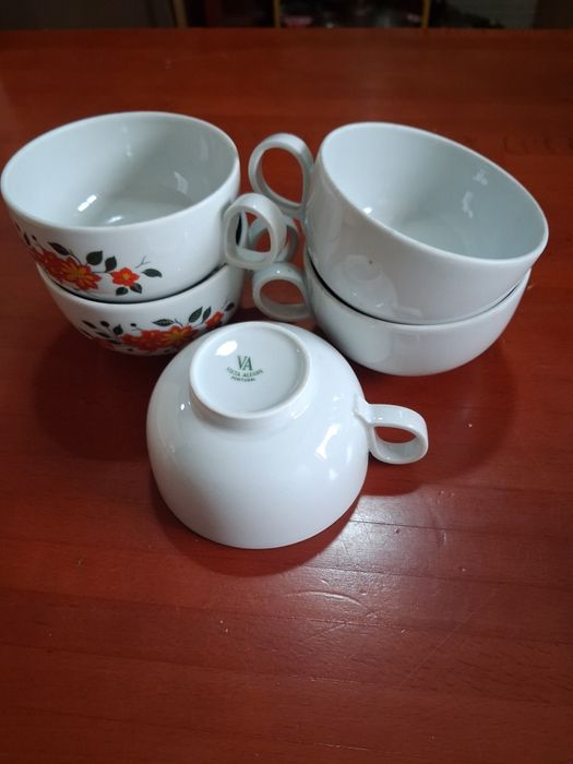 5 chávenas de chá vista alegre,novas