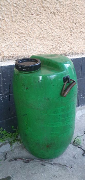 Бочка пластикова 50л