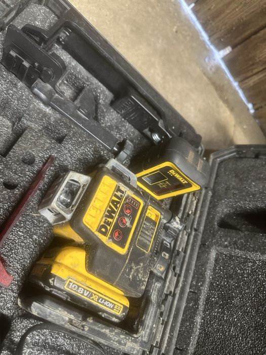DEWALT DCE089D1R 3x360 Laser Krzyżowy + Detektor + Okulary + Aku + Ładowarka