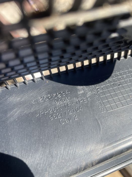 Жабо Шевроле болт