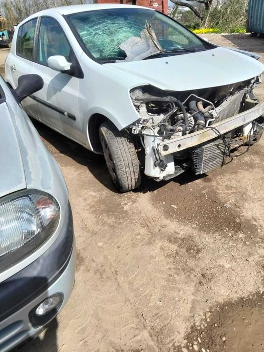 Renault Clio III 1.5 dCi Engine K9K768 (2009)