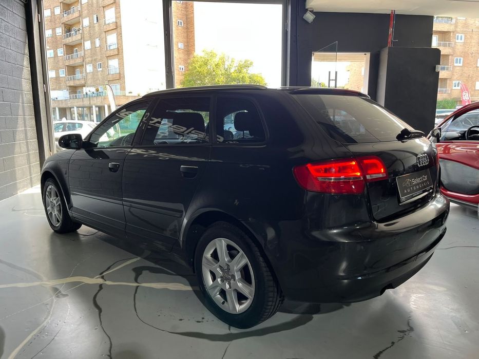Audi A3 Sportback 1.6 TDI Attraction foto 5