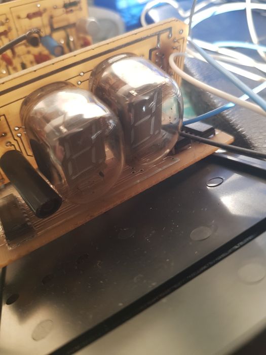 Тахометр автомобильный 1993 года выпуска