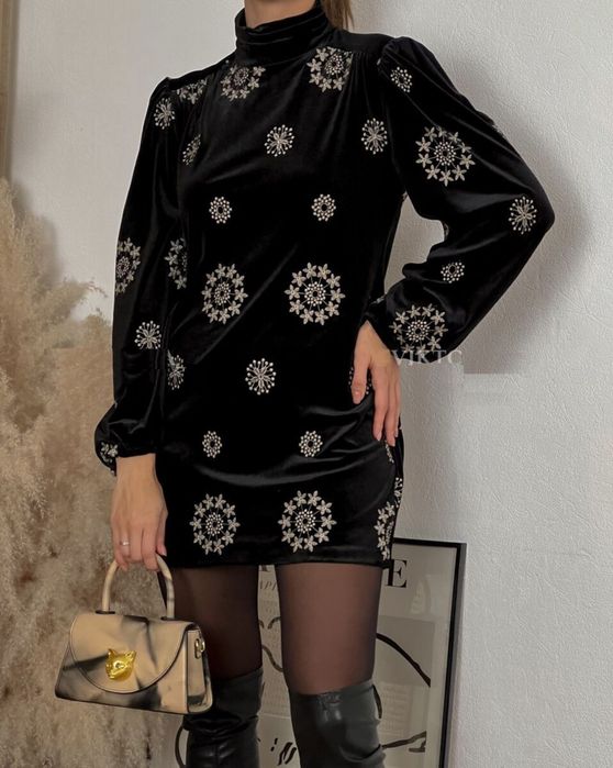 Сукня міні від zara