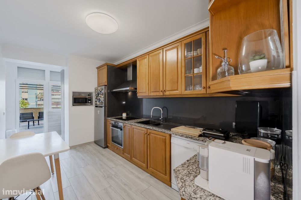Apartamento T3 com terraços únicos no centro de Braga – Maximinos