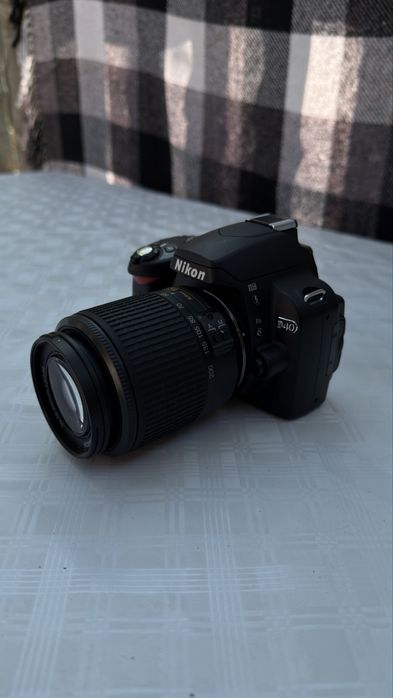 Продам Nikon зеркальная камера