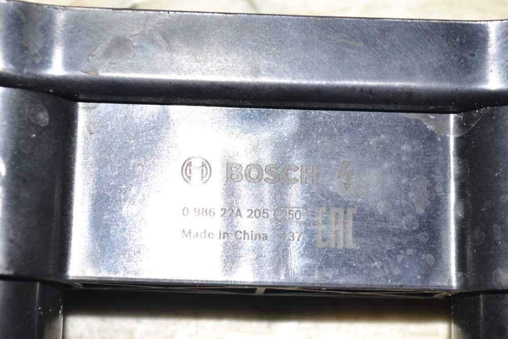 Котушка запалювання Citroen C3 C2 C4 Peugeot 206 207 1.4 B 098622A205