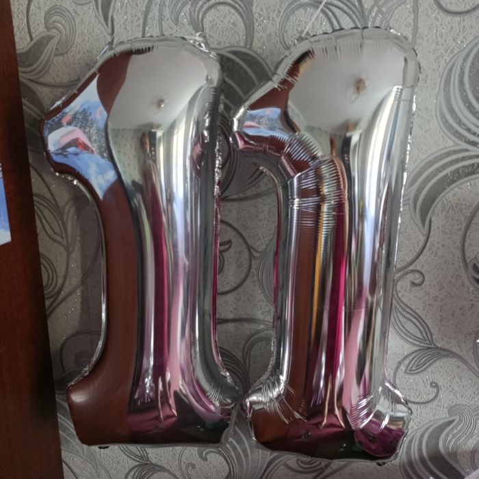 Повітряні цифри.