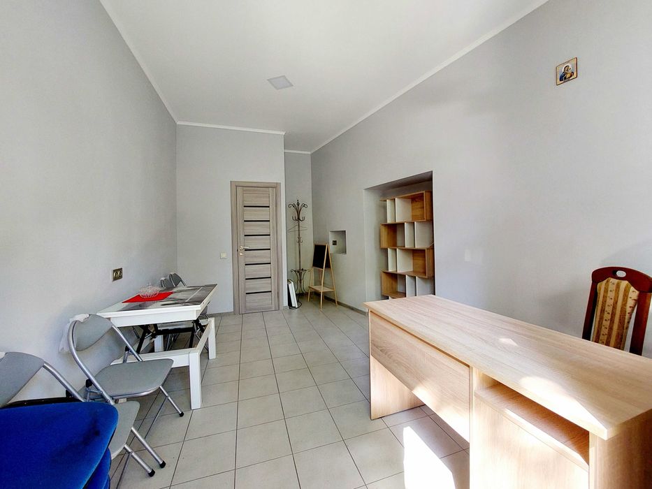 продаж квартири Львів, вул. Хмельницького (центр).