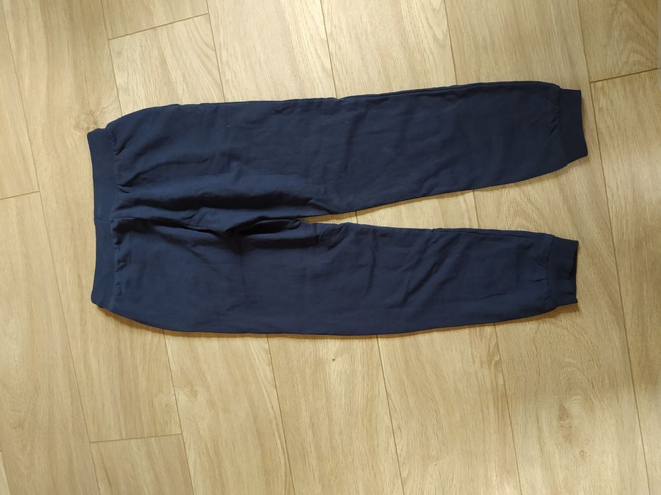 Spodnie dresowe chłopięce 158