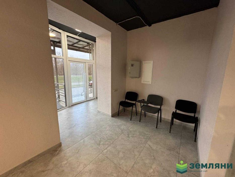 Продається Комерційне приміщення .район Паркова алея (6)