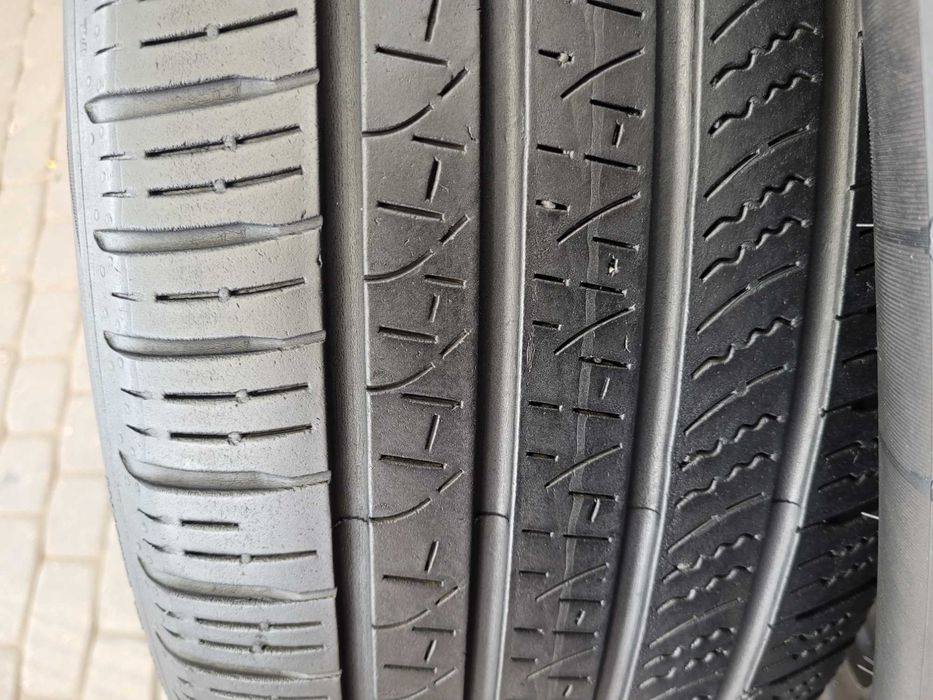 235 /  50   R   20    Pirelli   Całoroczne    /  Komplet