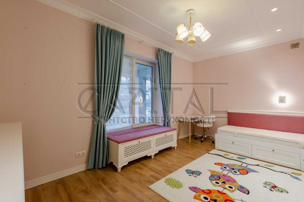 Аренда дома недалеко от центра с бассейном!