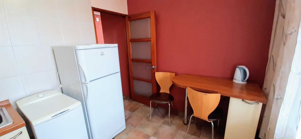 свободно 24.03 пр-т Героев Сталинграда(В.Ивасюка)35, метро Минская