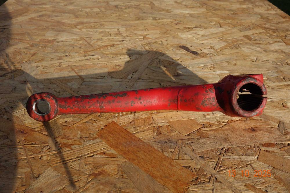 Oryginalne ramię kolumny kierowniczej długie Władimirec T25