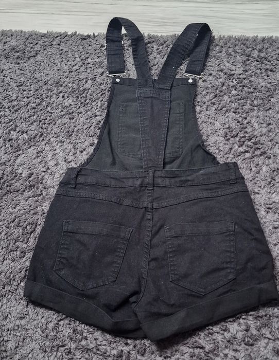 Krótkie spodenki ogrodniczki r. S