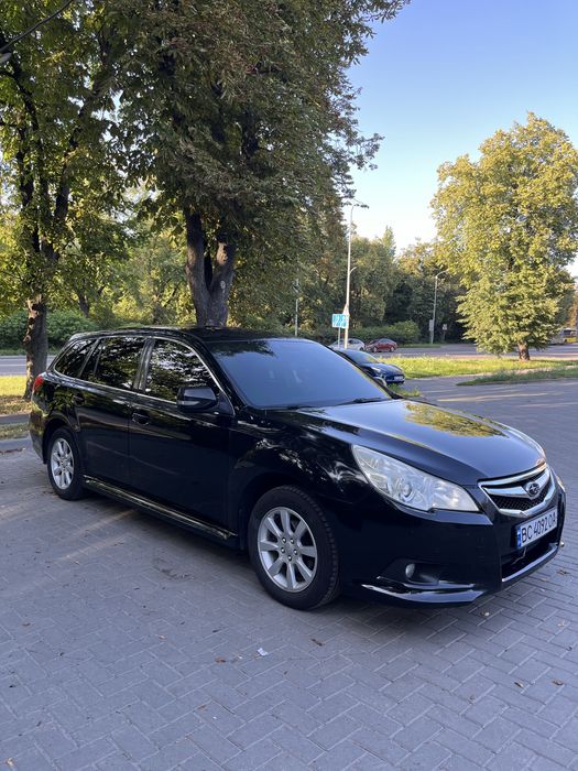 Subaru legasy універсал