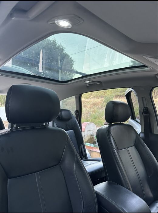 Ford S-Max titanium 7L 2011