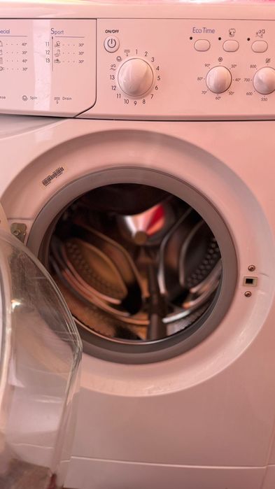 Пральна машина INDESIT IWSC5035