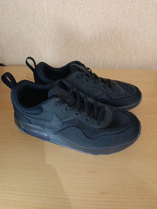 Кросівки Nike Air Max Motif 33 розмір