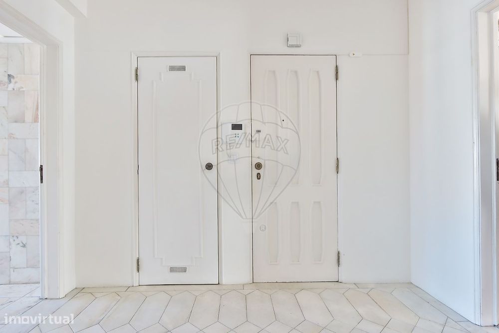 Apartamento T4 para arrendamento