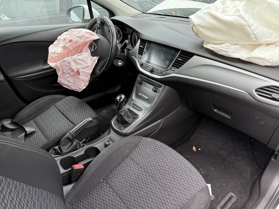 Opel Astra K 1.6 Cdti de 2018 para peças