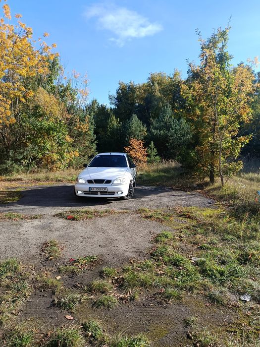 Daewoo Lanos . .