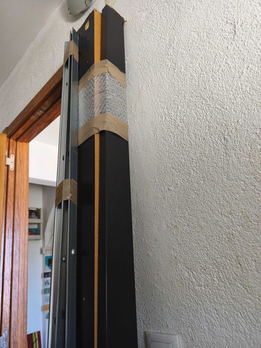 Cama de solteiro IKEA MALM