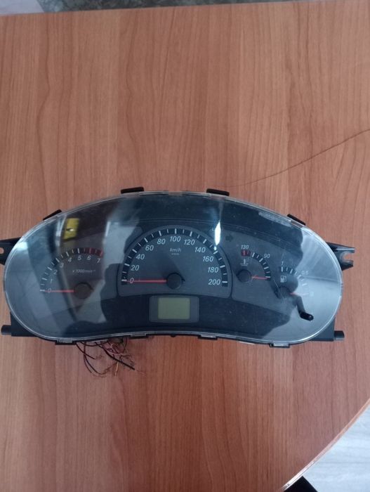 Щиток приборів на Ваз 2111