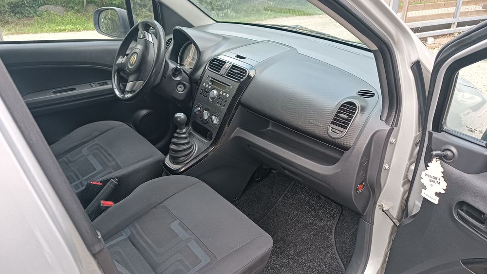 Suzuki Splash 2011