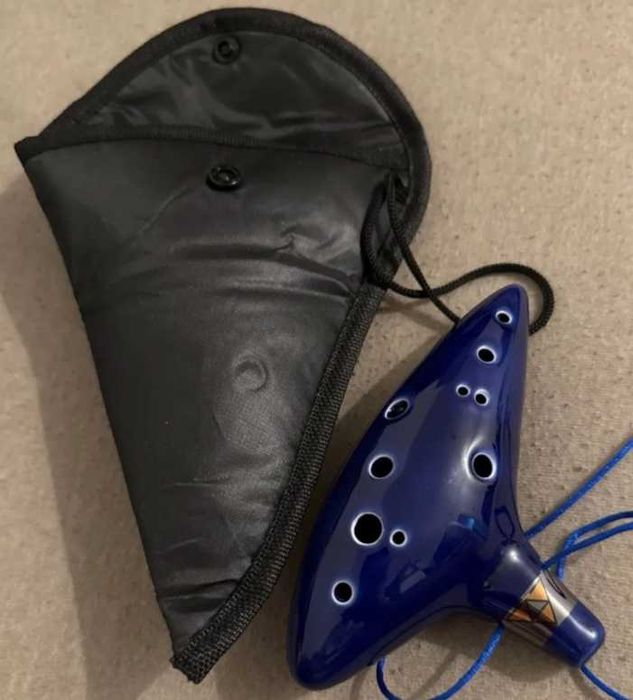 Ocarina - Instrumento Cerâmico com 12 Furos