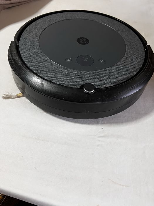 Aspirador iRobot Roomba i3