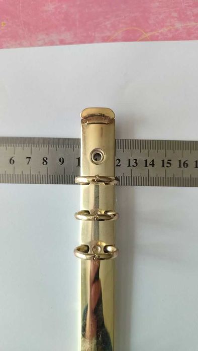 Продам затискачі для меню