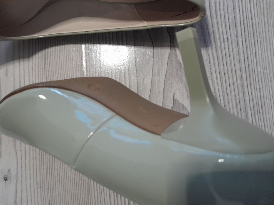 Szpilki 38 graceland