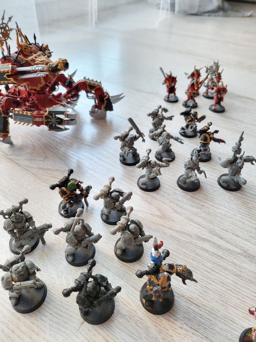 Warhammer 40k Chaos Space Marines - armia + części dodatkowe