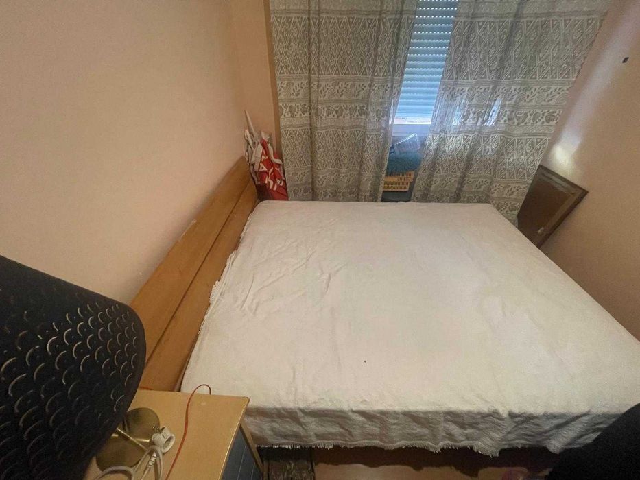 Cama de Casal com Colchão