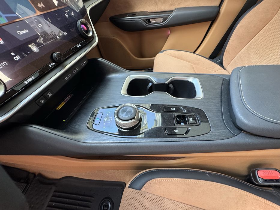 ОБМІН Lexus RZ 450 e Електричний