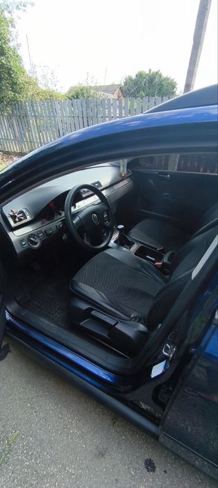 Volkswagen B6 2005
