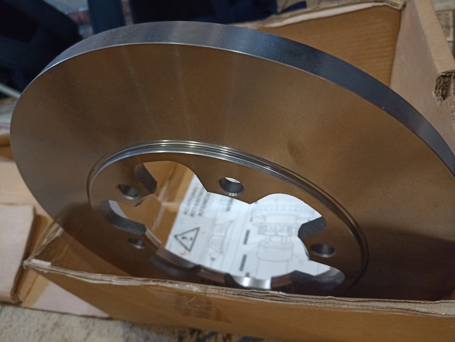 Продам тормозные диски на форд транзит