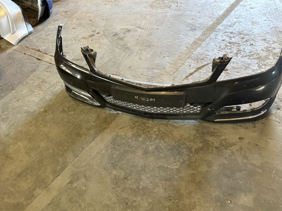 Para-choques frente Mercedes Classe C W204