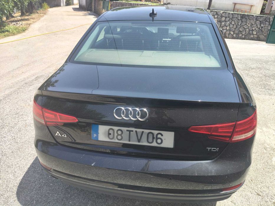 Audi A4 2.0 TDI Business Line