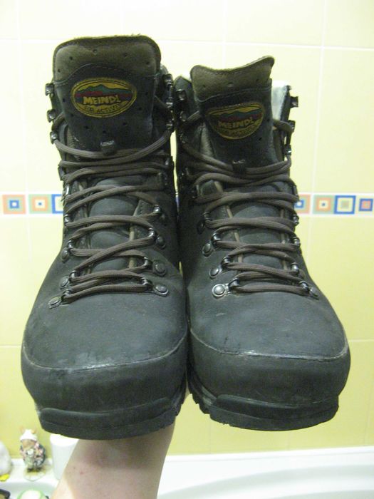 Ботинки на мембране Gore-Tex 44