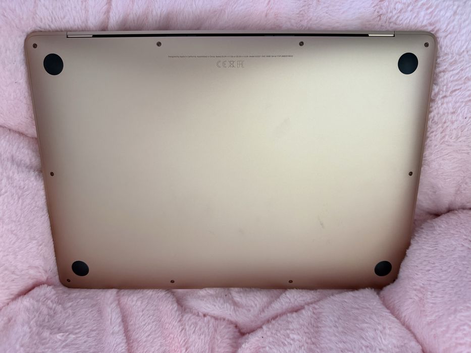 MacBook Air (M1, 2020 r.)