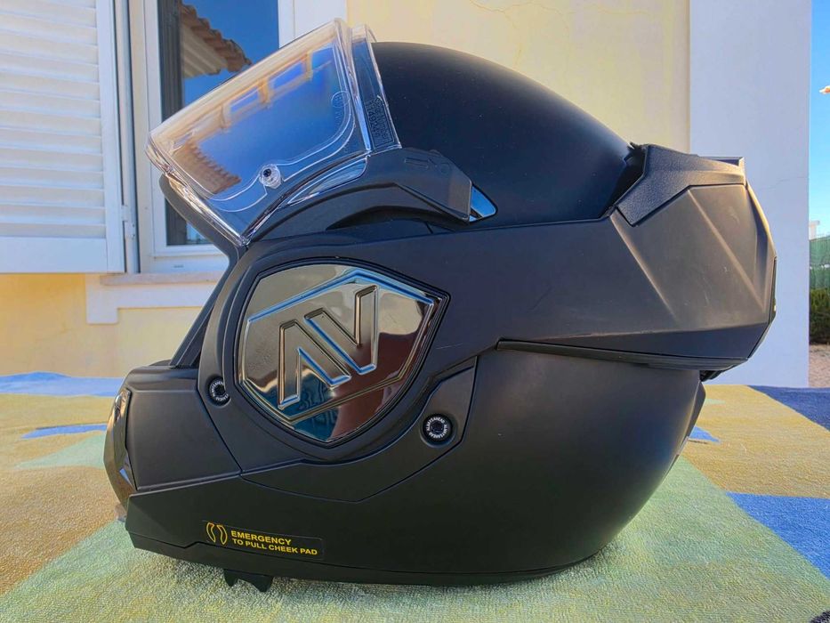 LS2 FF906 Advant Sólido Fosco Preto